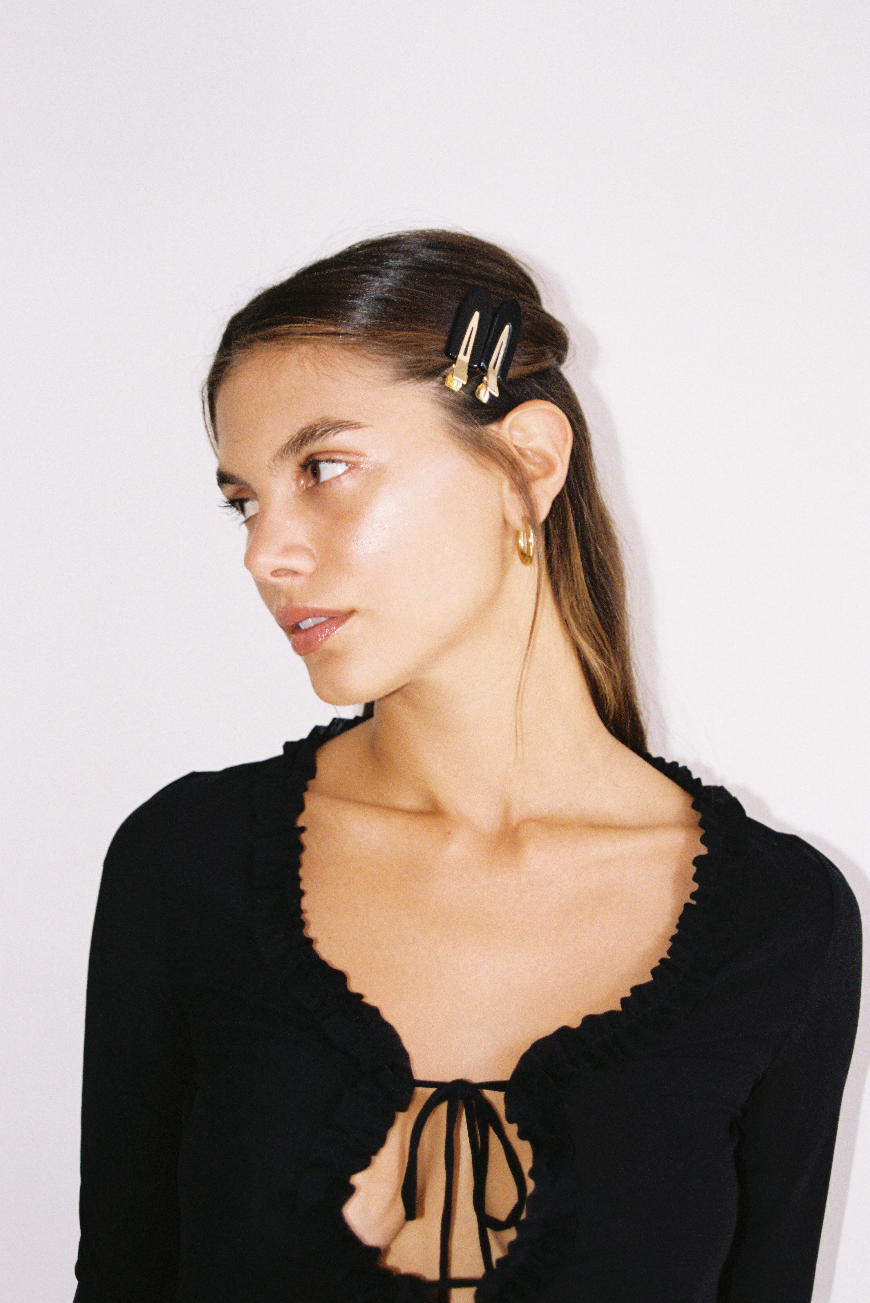 accessoire cheveux de type barrettes plates faites en france en acétate de cellulose couleur noire